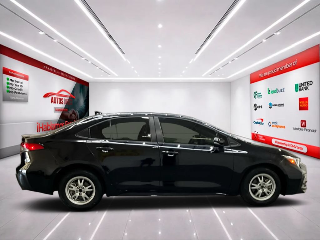 Used 2023 Toyota Corolla SE FWD image 8