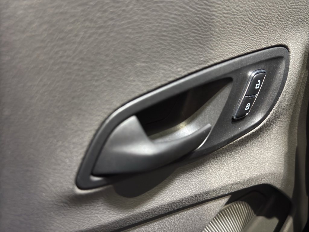 Used 2024 Ford Transit 350 XLT image 28