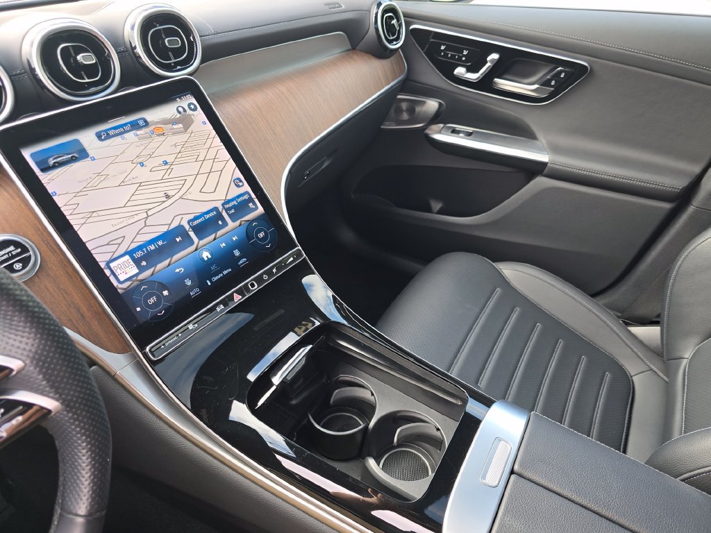 Certified 2024 Mercedes-Benz GLC 300 4MATIC image 31