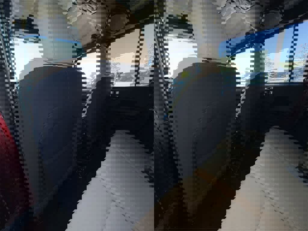 Used 2021 Jeep Wrangler Unlimited Sahara w/ Cold Weather Group image 12