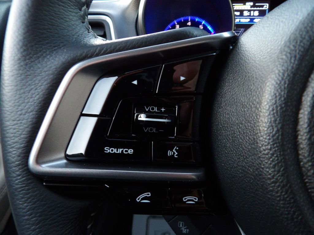 Used 2019 Subaru Outback 2.5i Limited w/ Popular Package #2 image 19