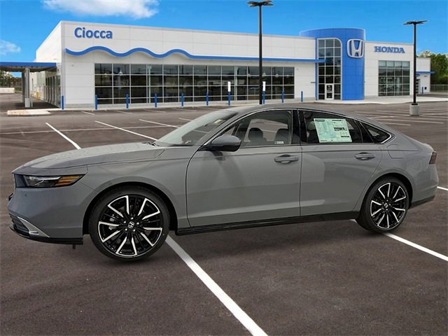 New 2025 Honda Accord Touring image 2