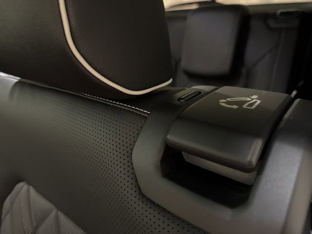 New 2026 Volkswagen Atlas SEL Premium R-Line image 31