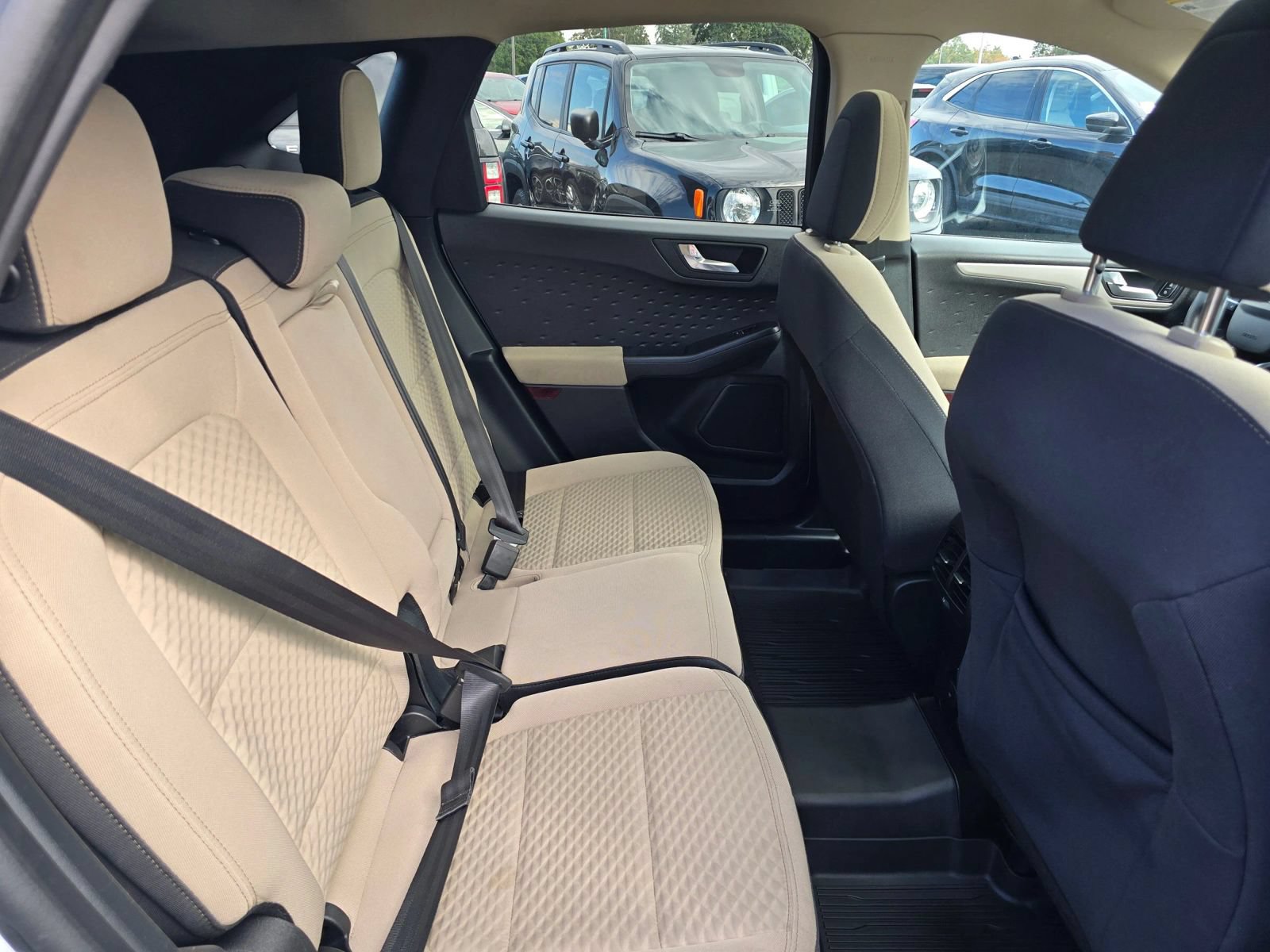 Used 2020 Ford Escape SE AWD/4WD image 14