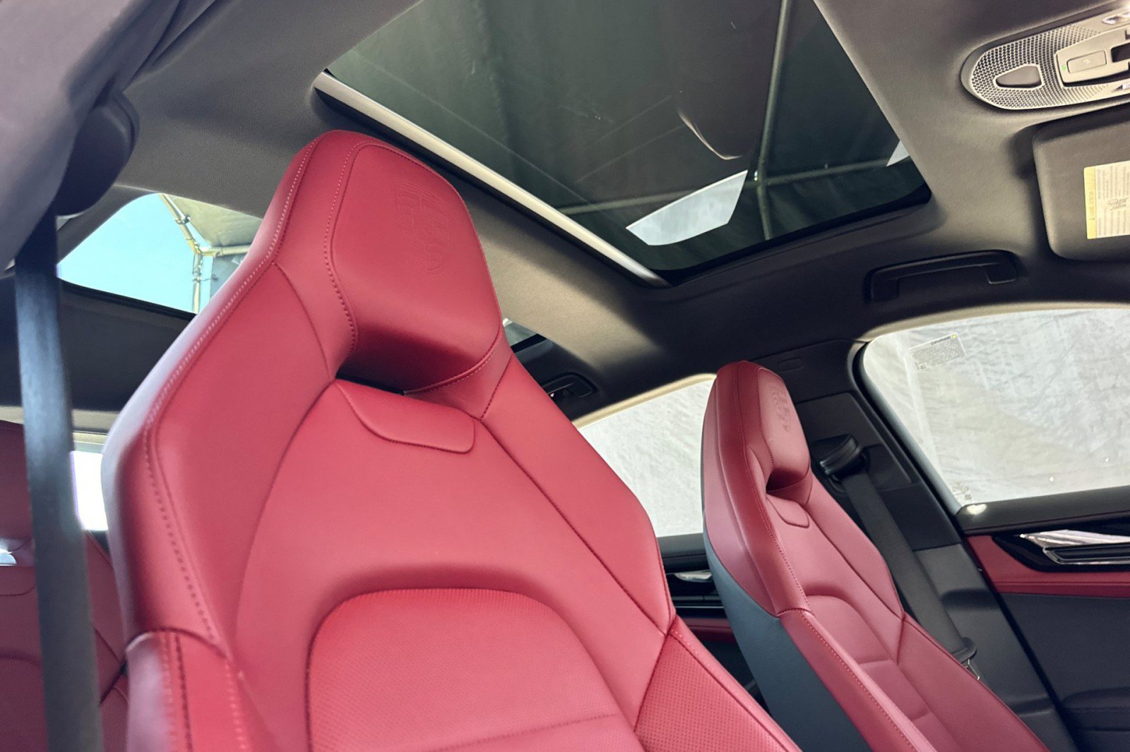 Used 2026 Porsche Panamera image 17