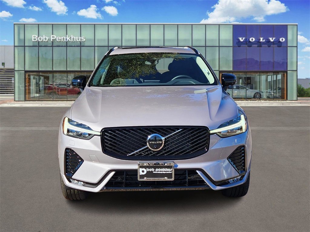 New 2026 Volvo XC60 B5 Plus w/ Climate Package image 25