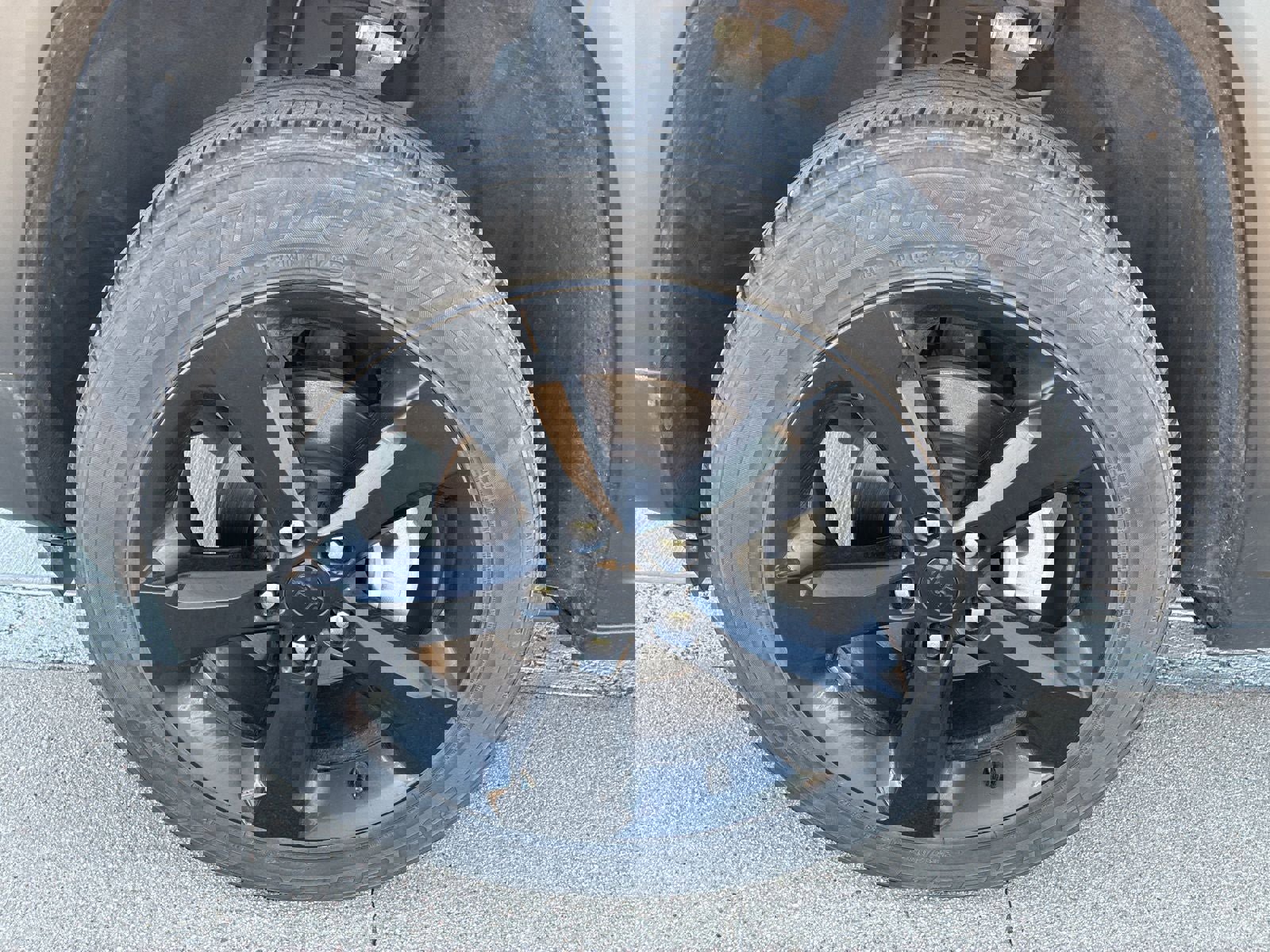 Used 2023 Jeep Grand Cherokee Altitude image 13