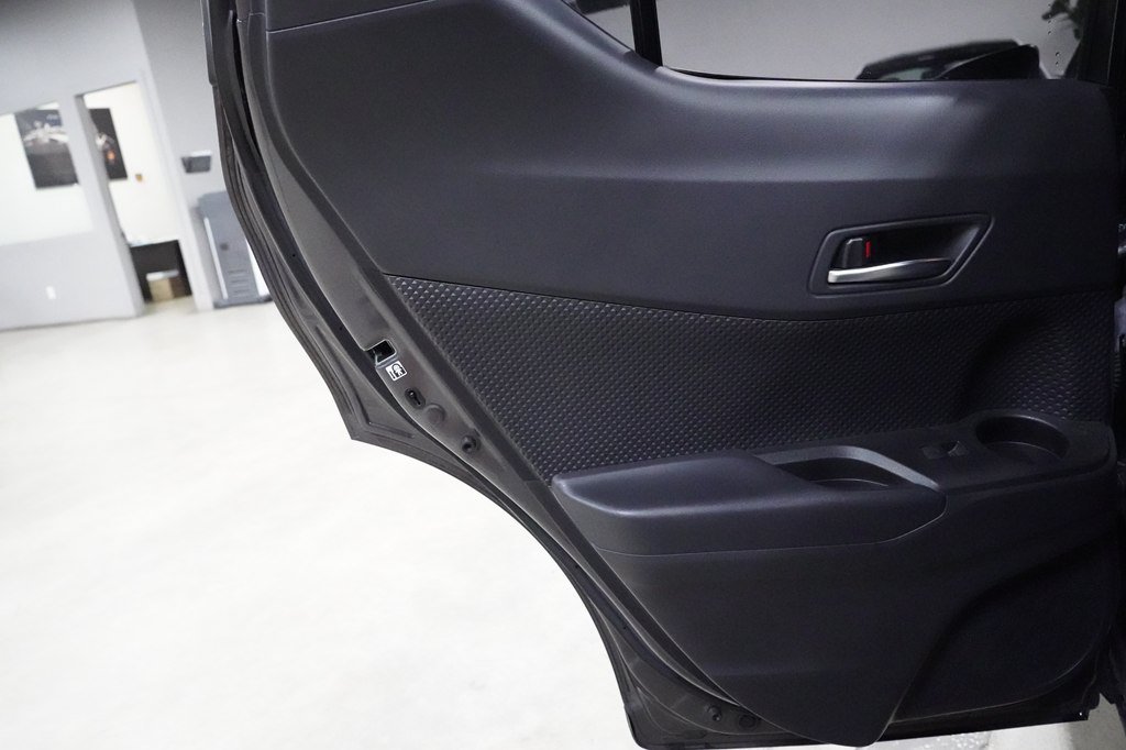 Used 2021 Toyota C-HR XLE FWD image 14