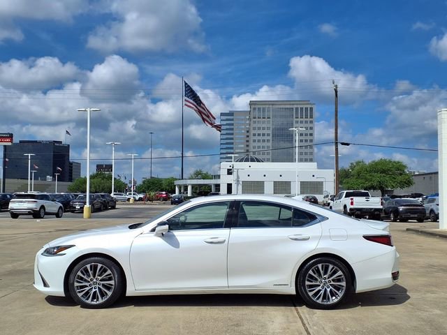 Used 2019 Lexus ES 300h w/ Luxury Package image 23