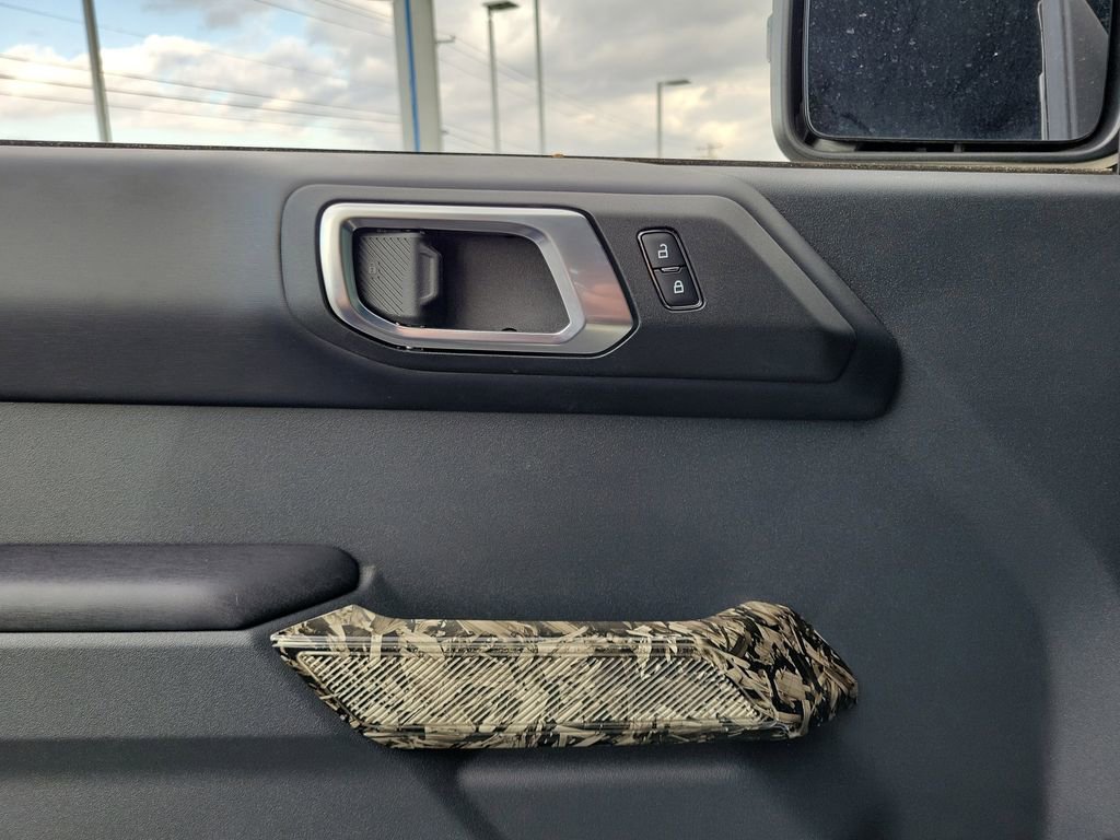 New 2025 Ford Bronco Outer Banks image 18