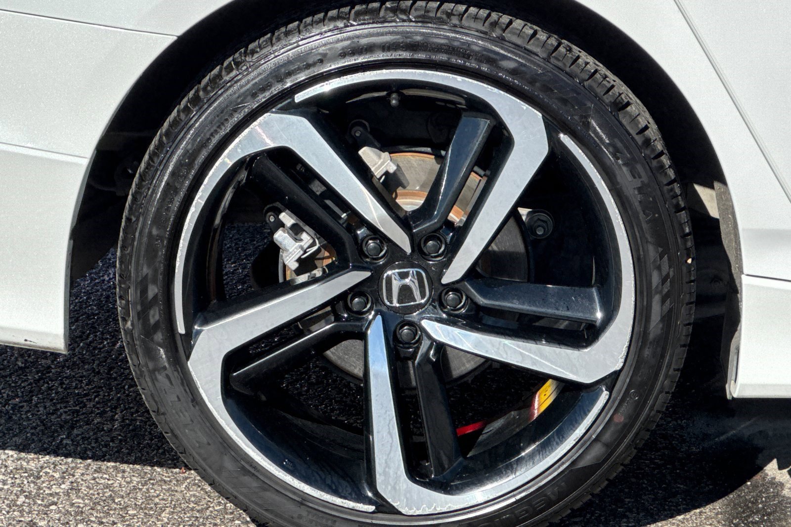 Used 2022 Honda Accord Sport image 11