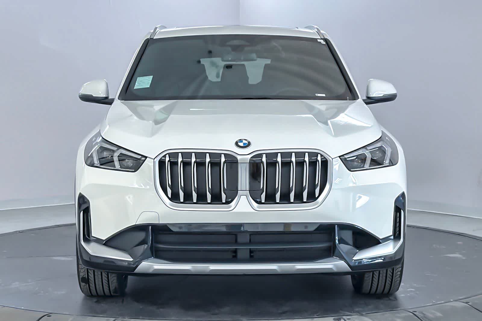 New 2026 BMW X1 xDrive28i w/ Convenience Package AWD/4WD image 10