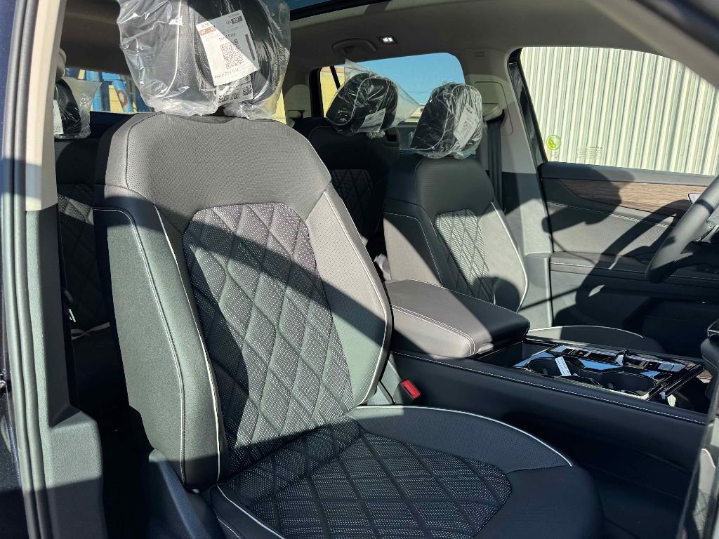 New 2026 Volkswagen Atlas SEL Premium R-Line image 27