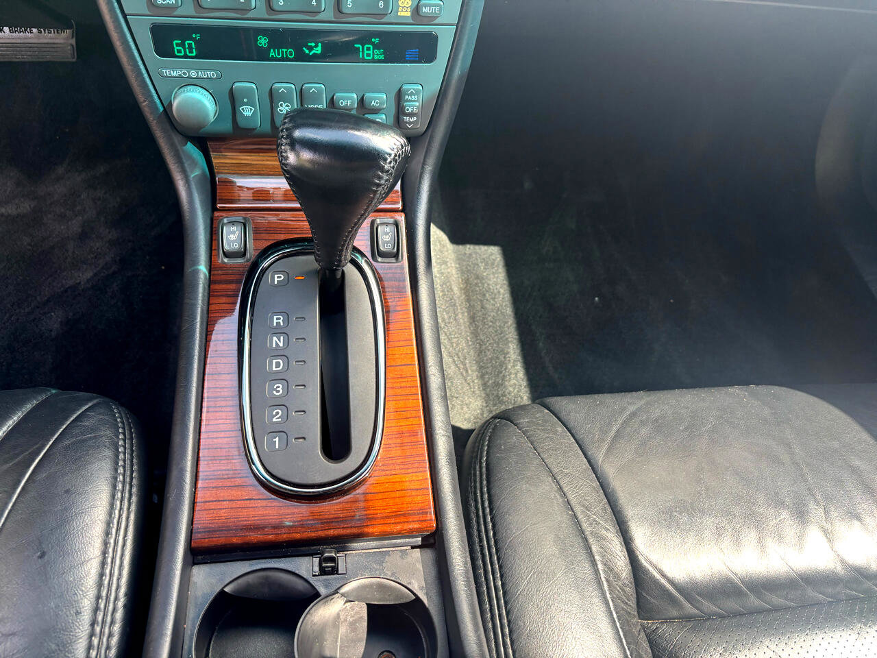 Used 1998 Cadillac Eldorado Touring w/ Safety/Security Pkg image 21