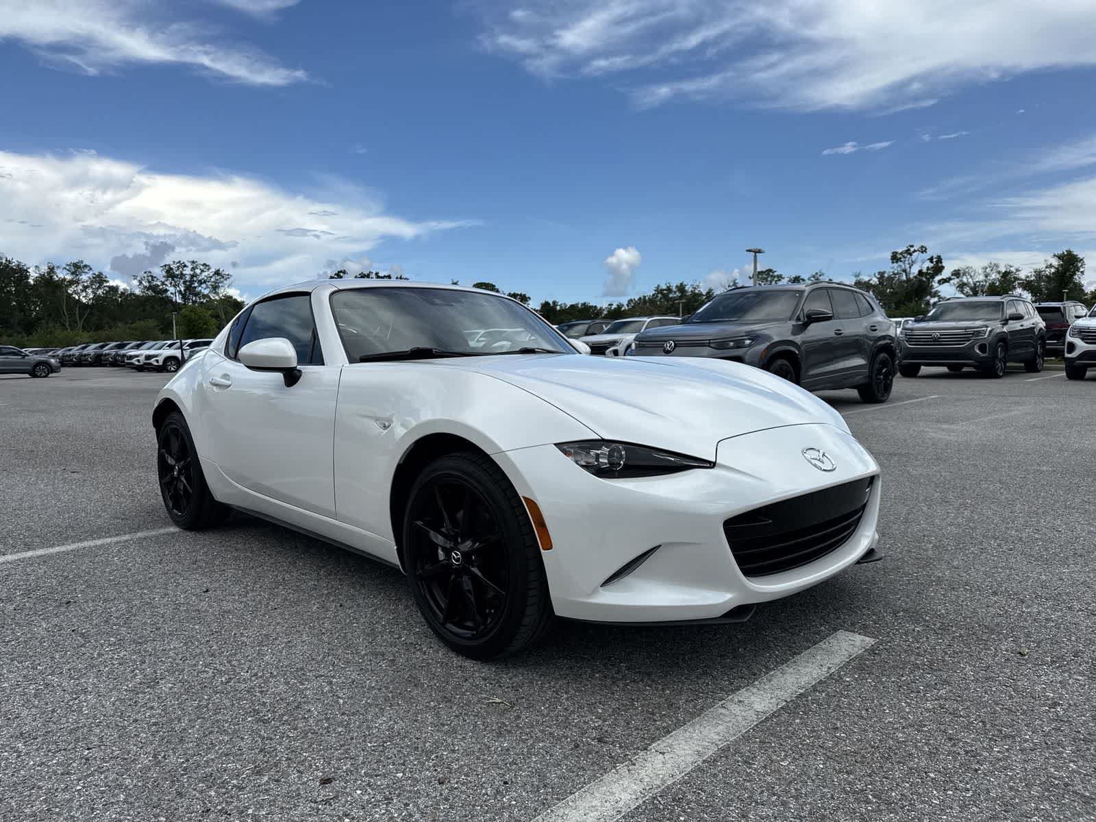 Used 2022 MAZDA MX-5 Miata RF Grand Touring RWD image 16