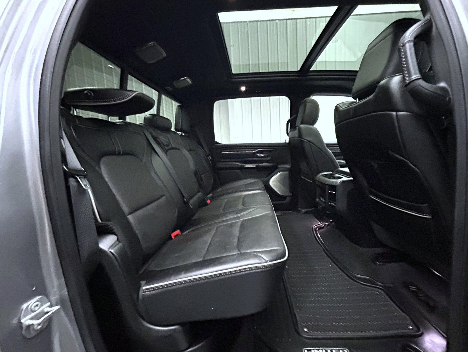 Used 2020 RAM 1500 Limited image 18