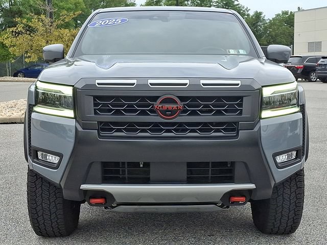 Used 2025 Nissan Frontier PRO-4X w/ Pro Convenience Package AWD/4WD image 5