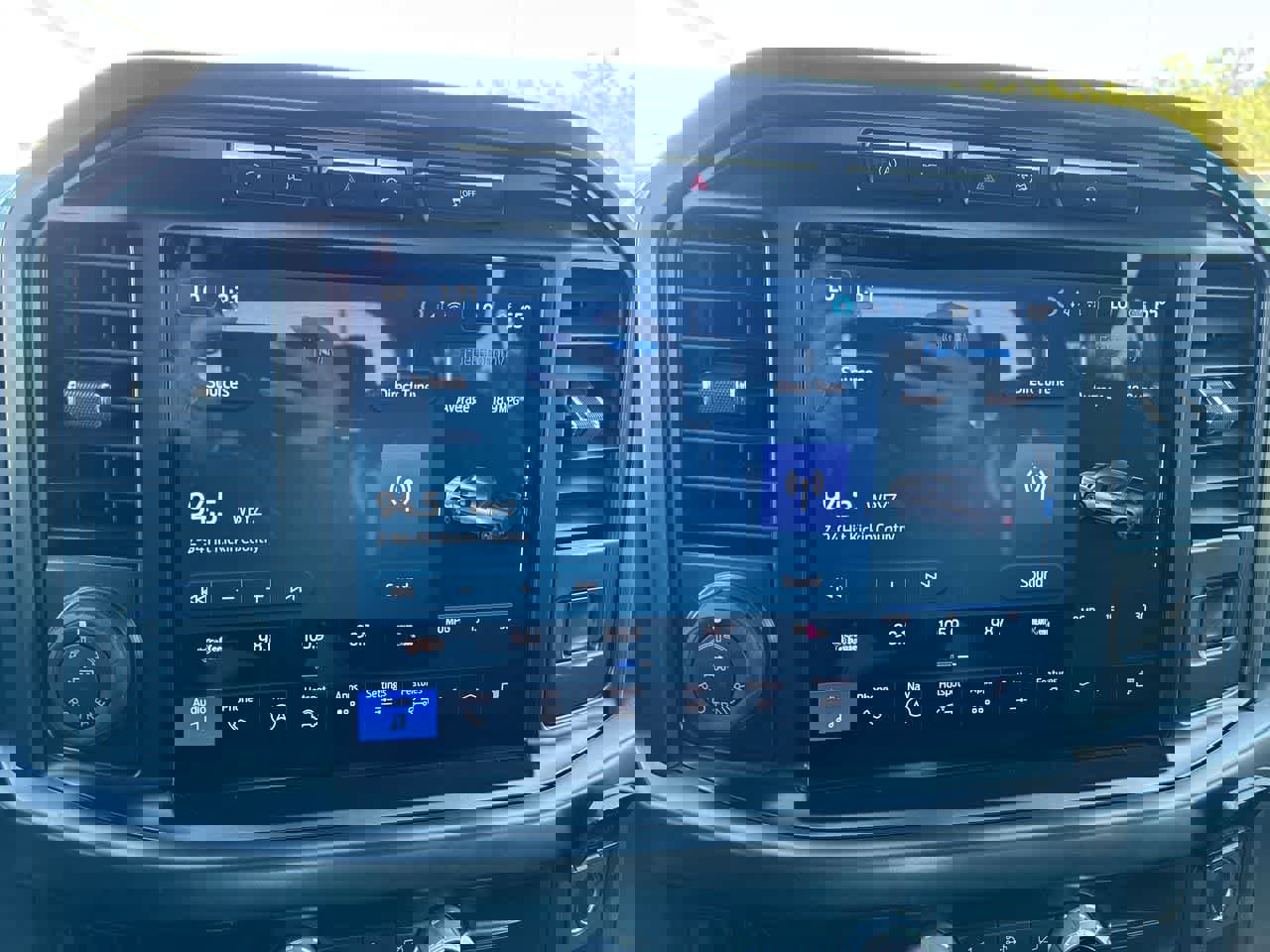 Used 2024 Ford F150 XLT w/ FX4 Off-Road Package image 13