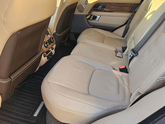 Used 2019 Land Rover Range Rover HSE AWD/4WD image 18