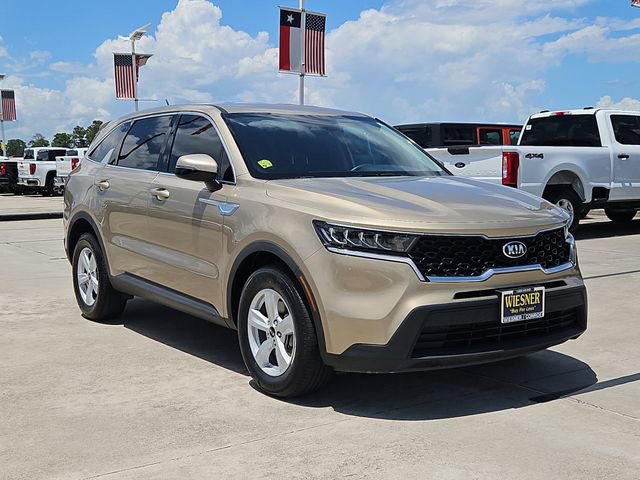 Used 2021 Kia Sorento LX FWD image 3