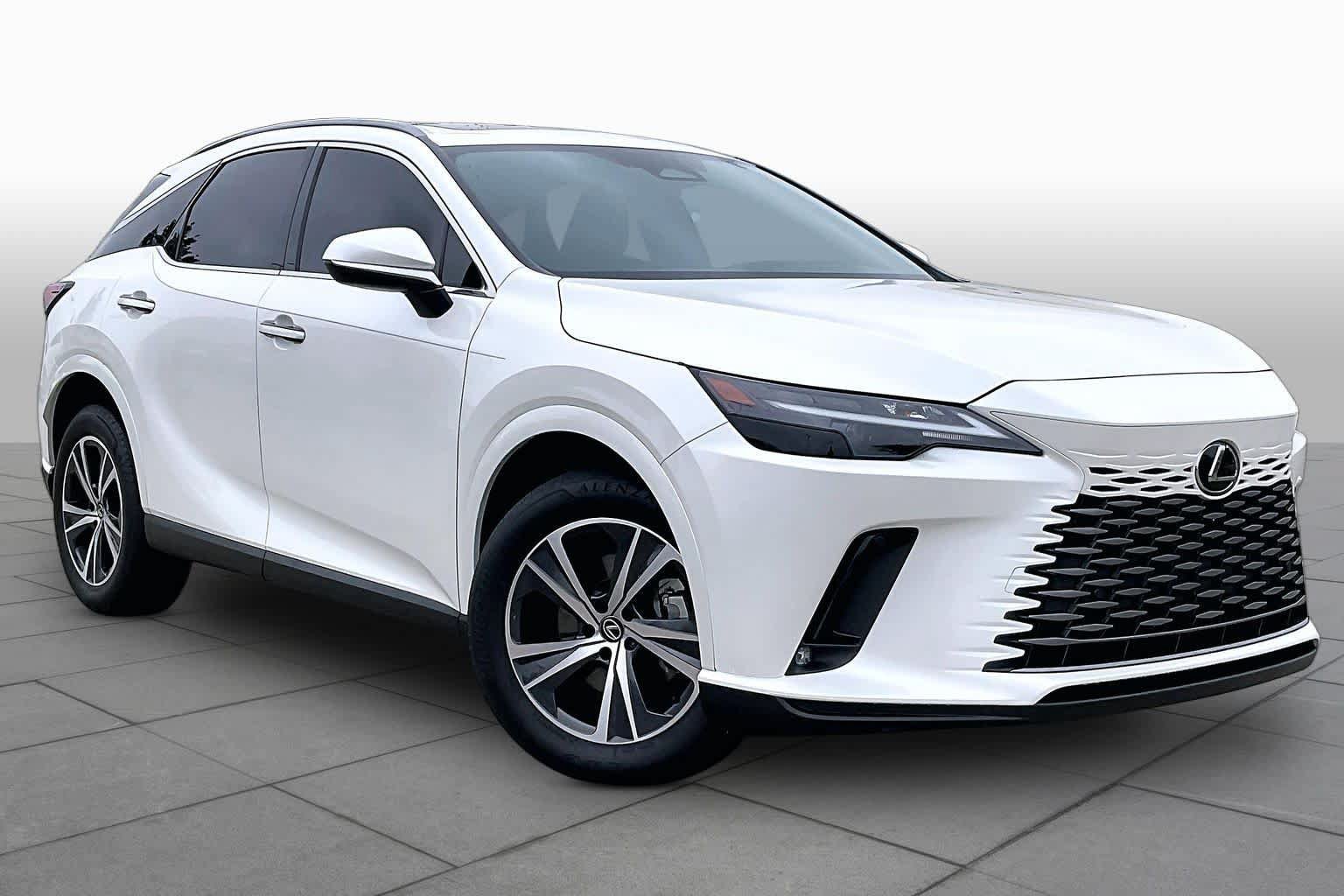 Used 2025 Lexus RX 350 Premium w/ Accessory Package (K3) FWD image 3