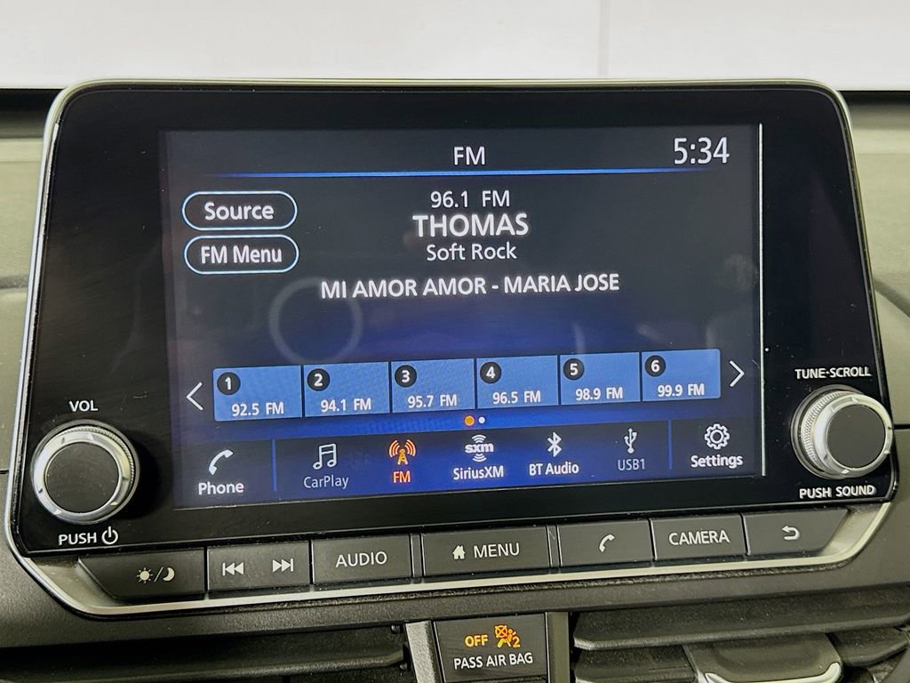 Used 2025 Nissan Altima 2.5 SV image 29