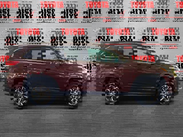 Used 2019 Toyota Highlander XLE image 2