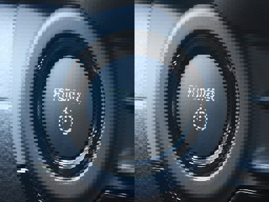 New 2026 Toyota Crown Signia image 6