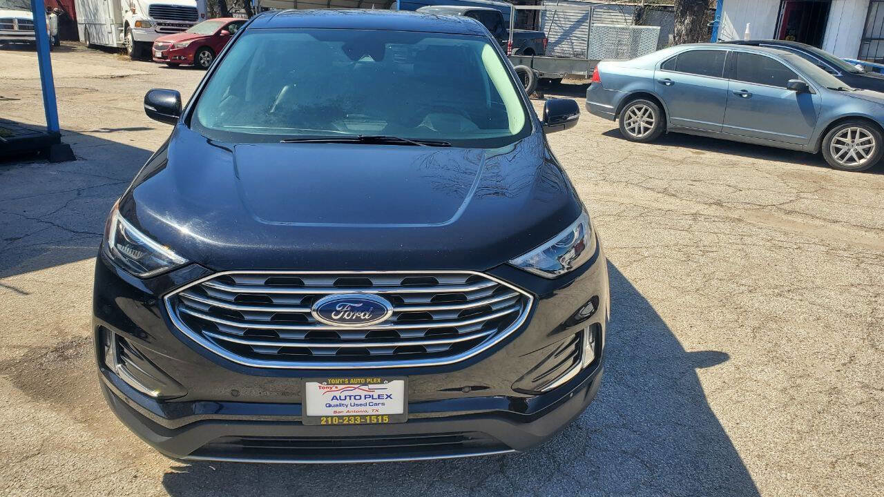 Used 2022 Ford Edge Titanium AWD/4WD image 8