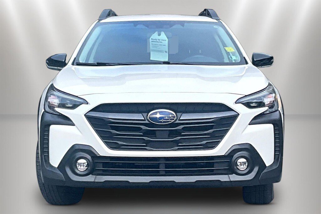 Certified 2024 Subaru Outback Premium AWD/4WD image 2