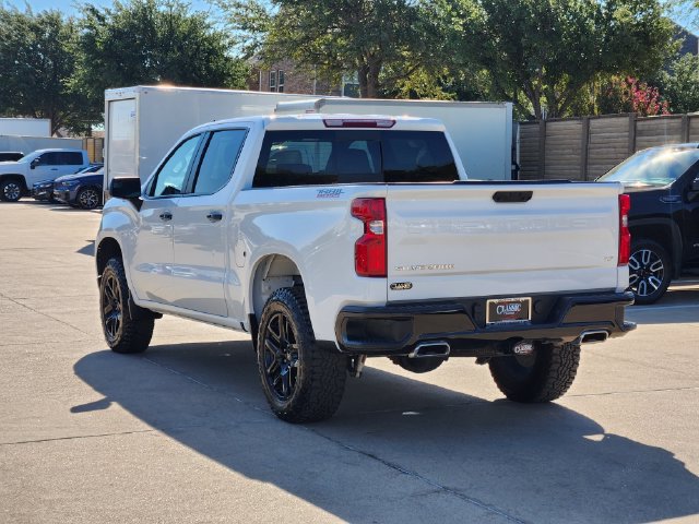 Used 2024 Chevrolet Silverado 1500 LT Trail Boss w/ Convenience Package II AWD/4WD image 3