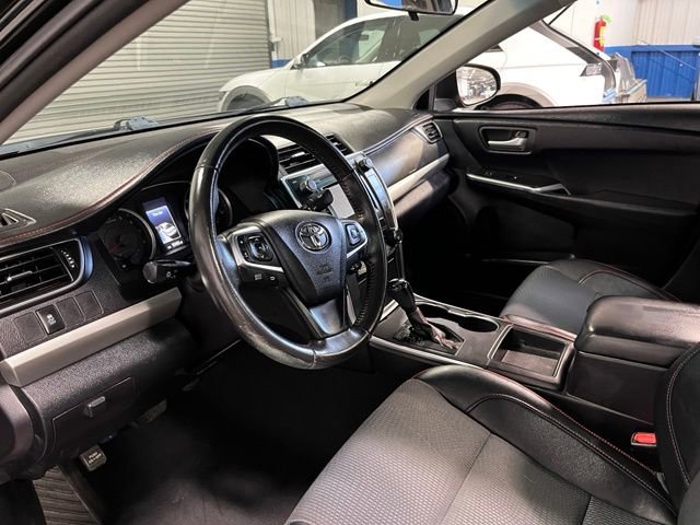 Used 2017 Toyota Camry SE FWD image 22