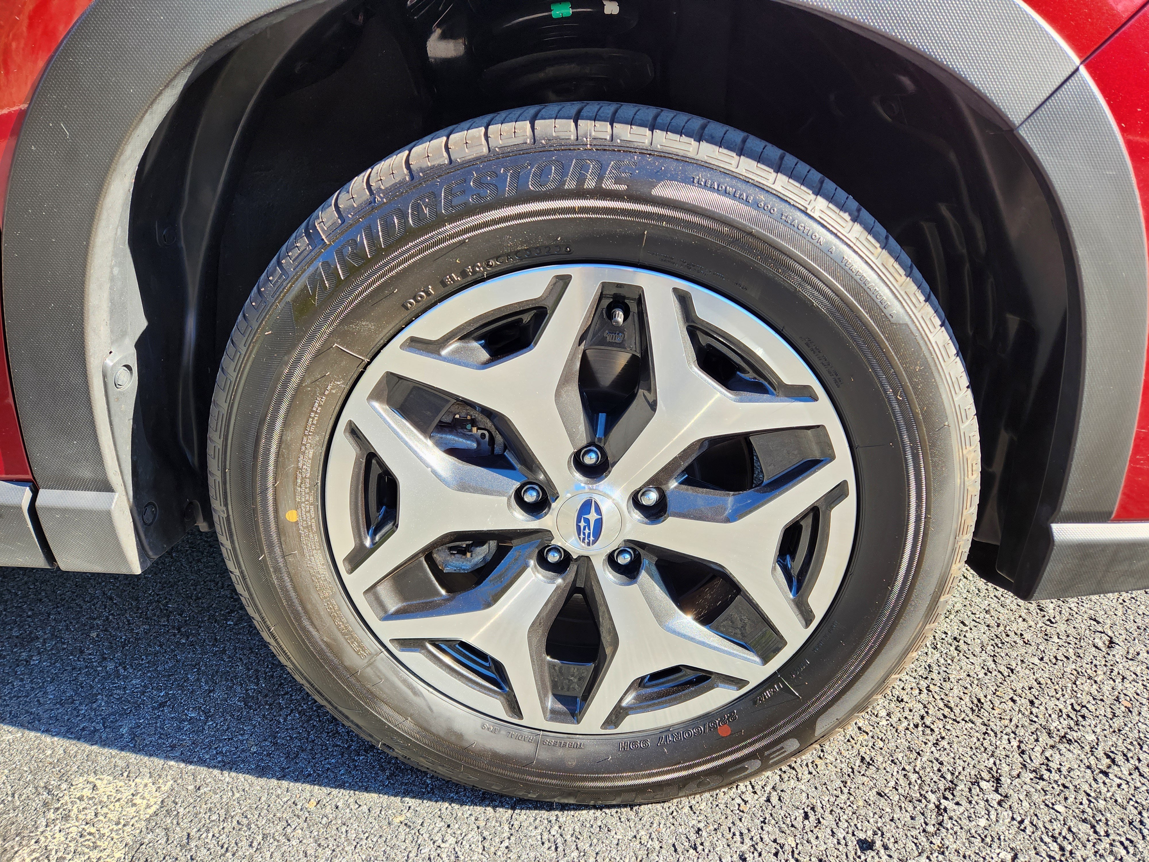 Certified 2024 Subaru Forester Premium AWD/4WD image 7