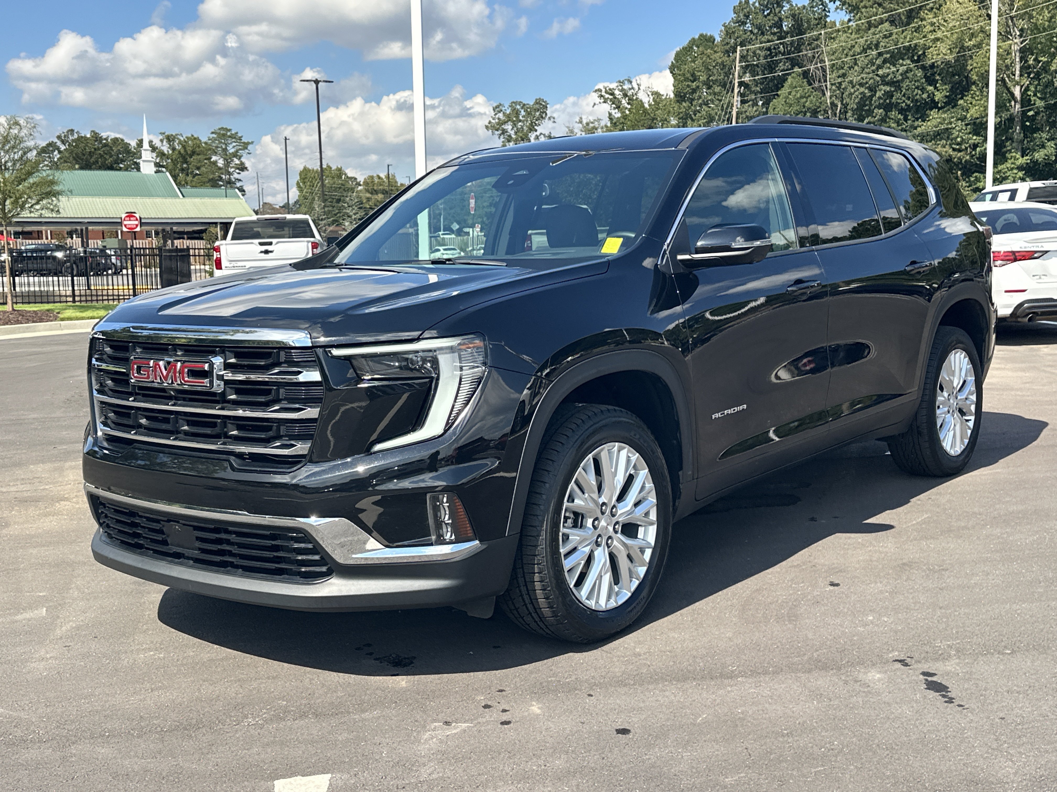 Used 2024 GMC Acadia Elevation FWD image 4
