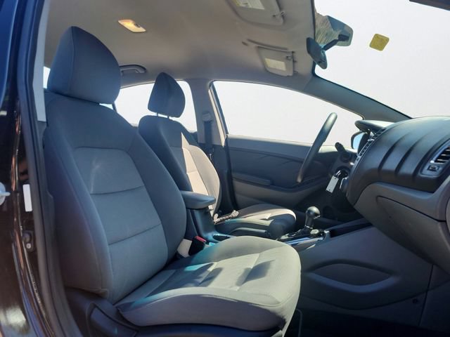 Used 2017 Kia Forte LX FWD image 20
