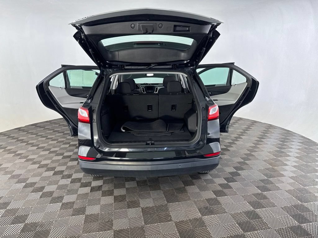 Used 2021 Chevrolet Equinox LS AWD/4WD image 17