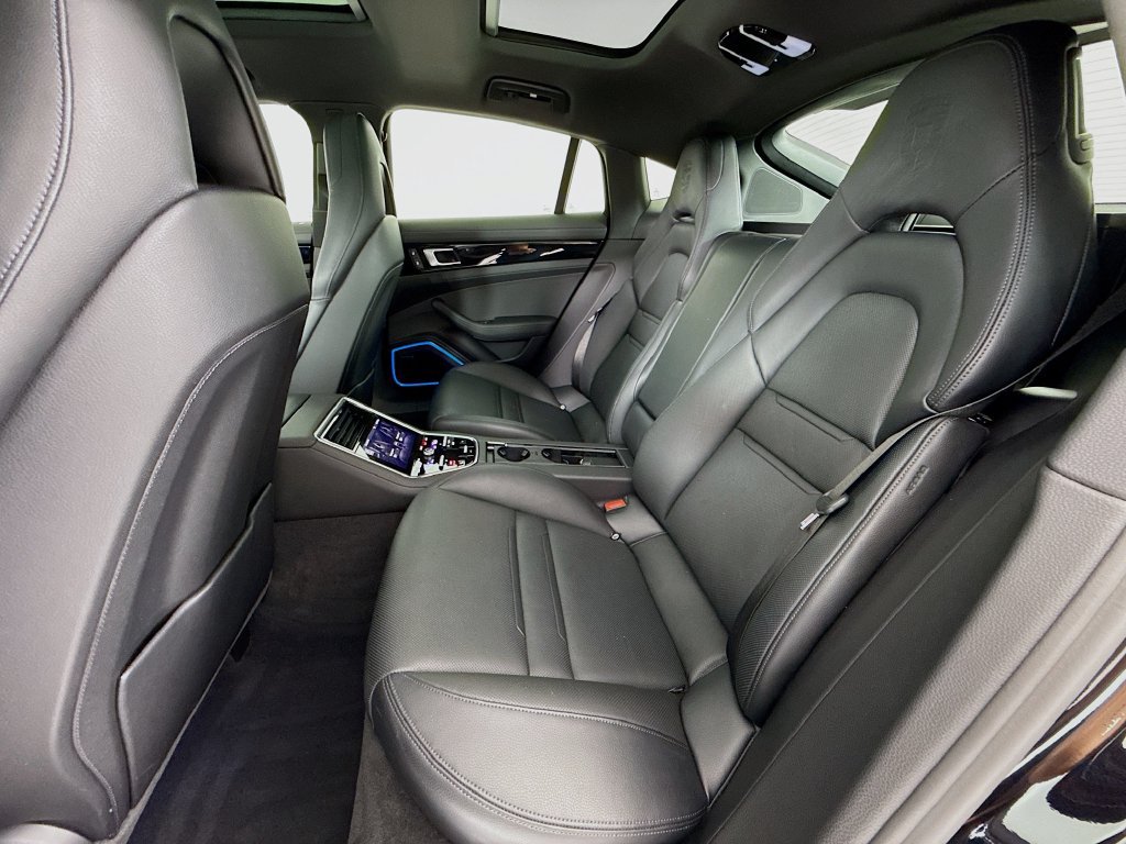 Certified 2023 Porsche Panamera Platinum Edition RWD image 26