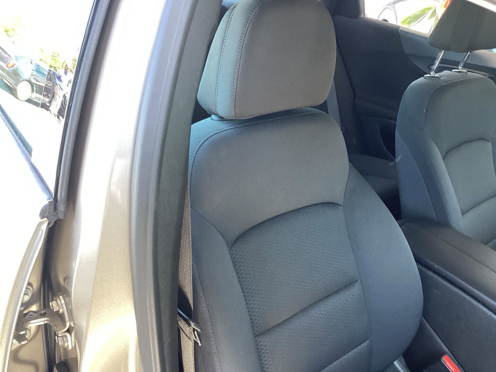 Used 2025 Chevrolet Malibu LT FWD image 17