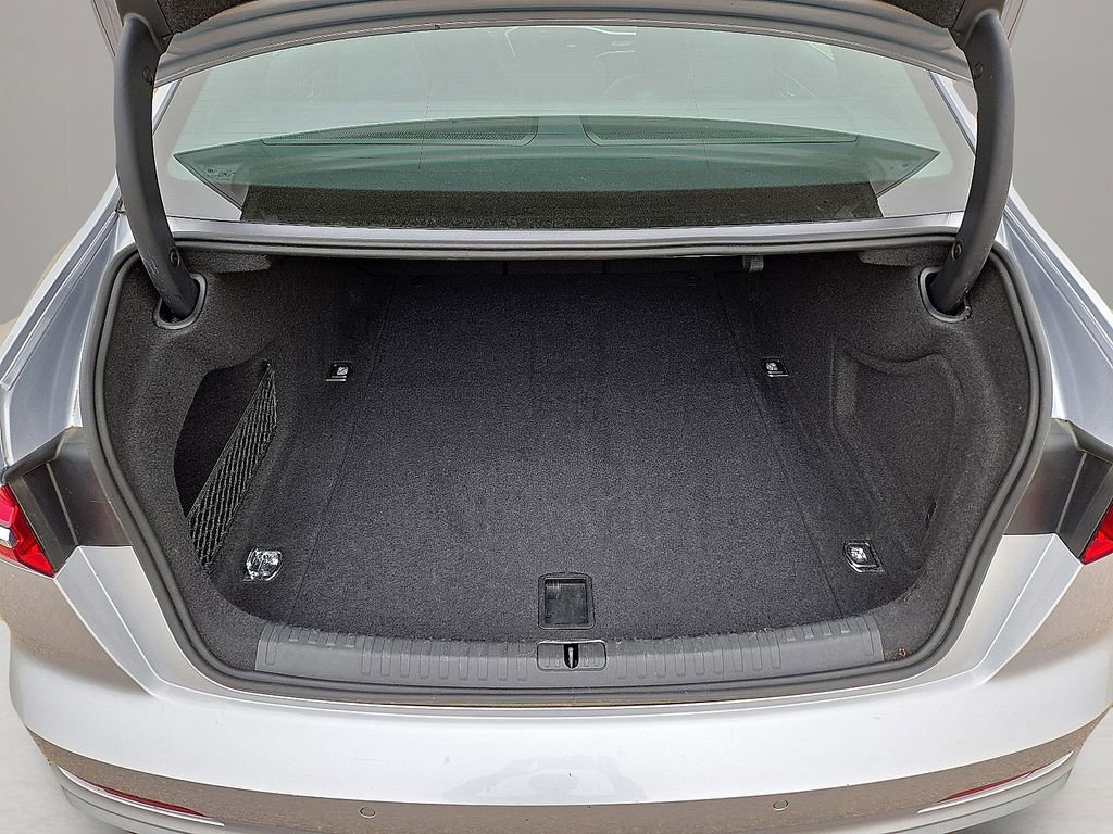 Used 2024 Audi A6 Premium Plus image 15