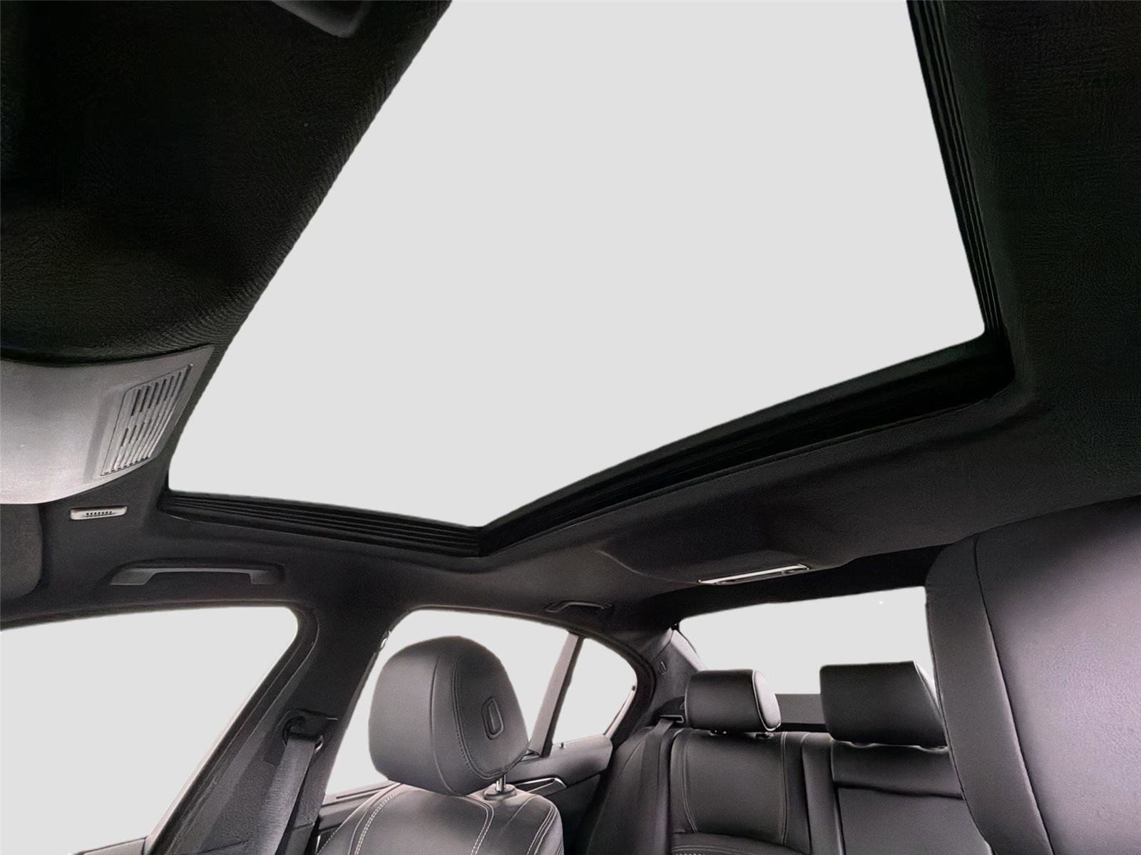 Used 2016 BMW 535i Sedan RWD image 22