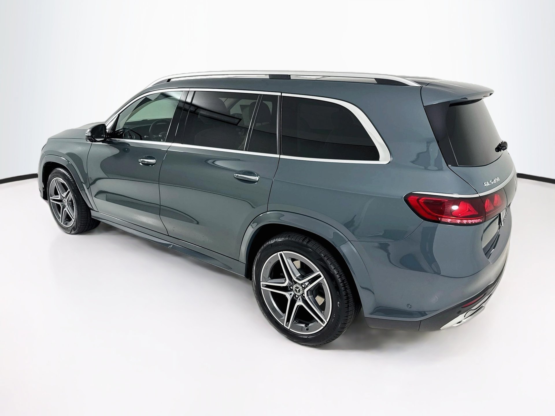 New 2027 Mercedes-Benz GLS 450 4MATIC image 6