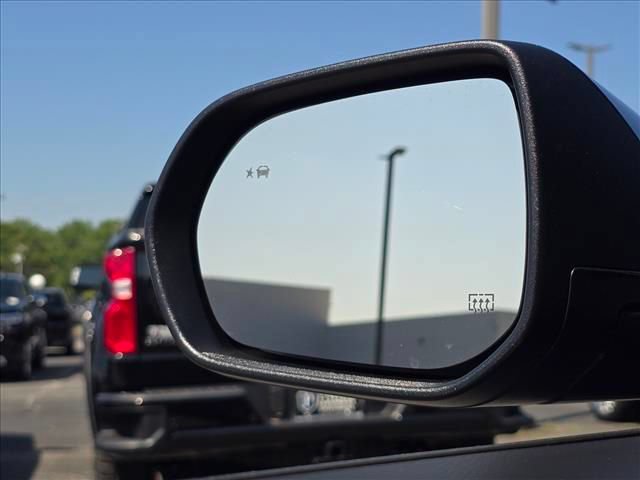 New 2026 Chevrolet Trax RS w/ Driver Confidence Package FWD image 19