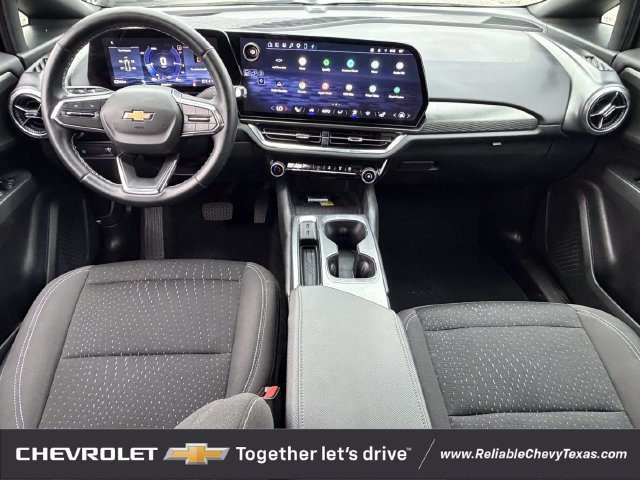 Used 2025 Chevrolet Equinox EV LT w/ Comfort Package FWD image 11
