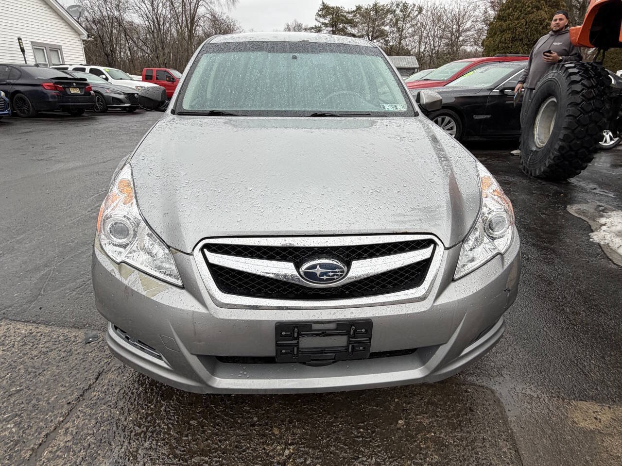 Used 2011 Subaru Legacy 2.5i Premium w/ All-Weather Pkg AWD/4WD image 3