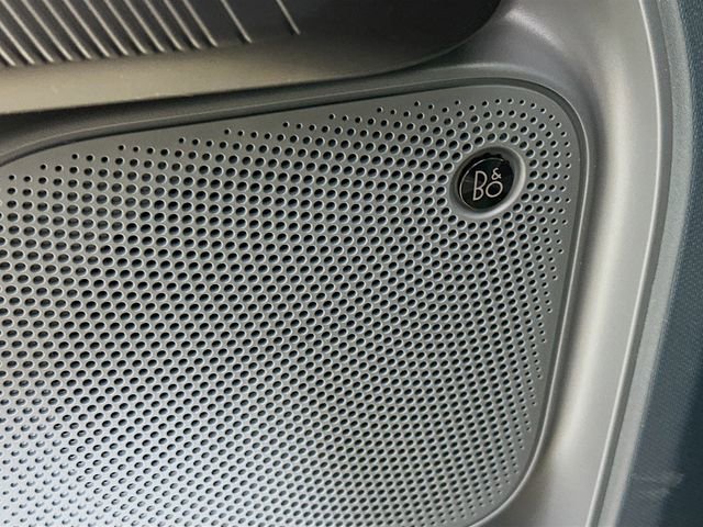 New 2026 Ford Maverick Lariat w/ Black Appearance Package image 19