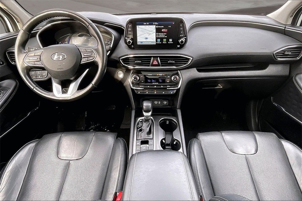 Used 2020 Hyundai Santa Fe Limited image 7