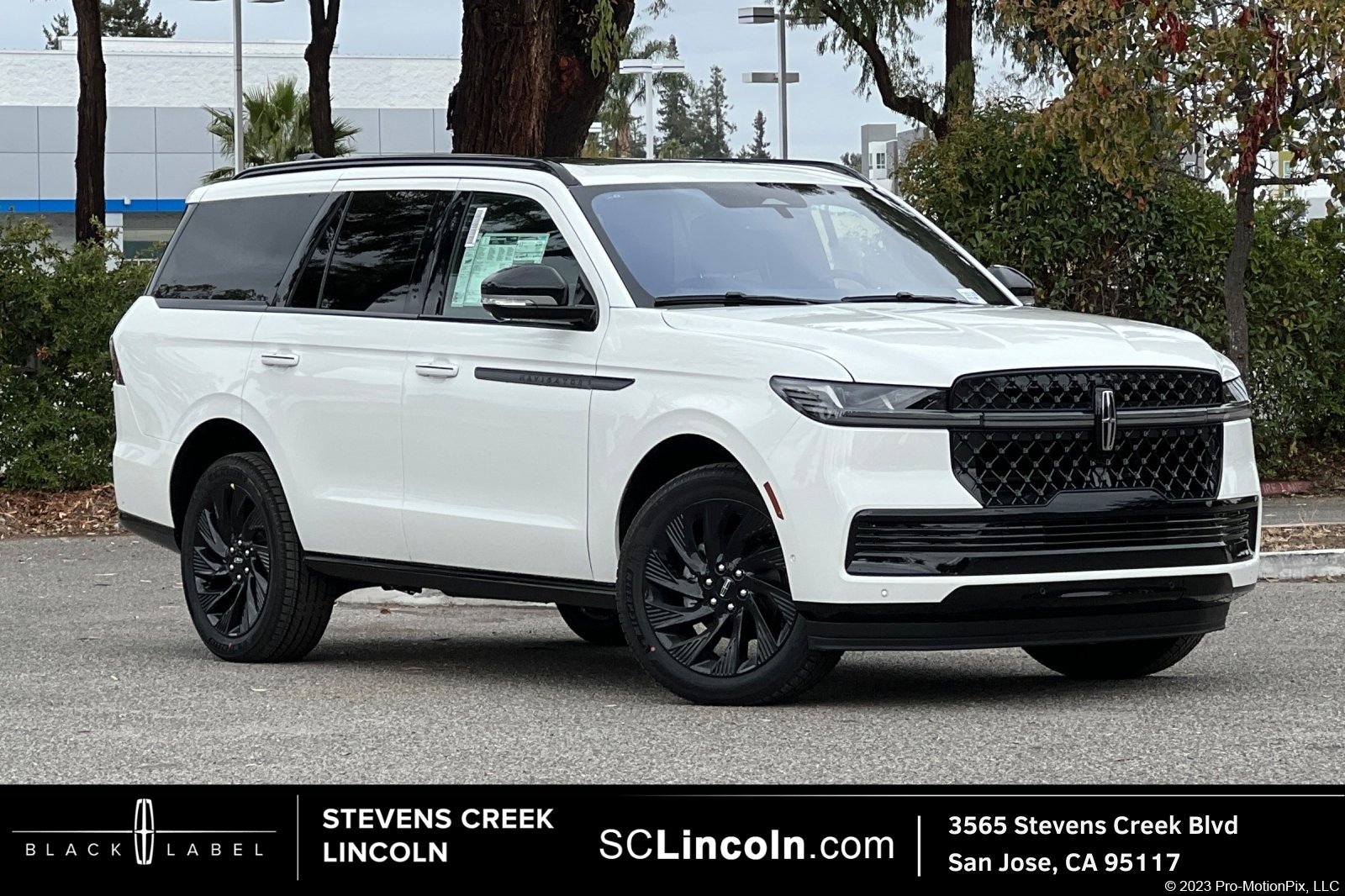 New 2025 Lincoln Navigator Reserve
