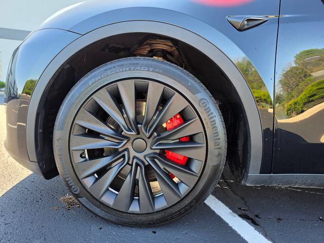 Used 2025 Tesla Model Y Long Range AWD/4WD image 15