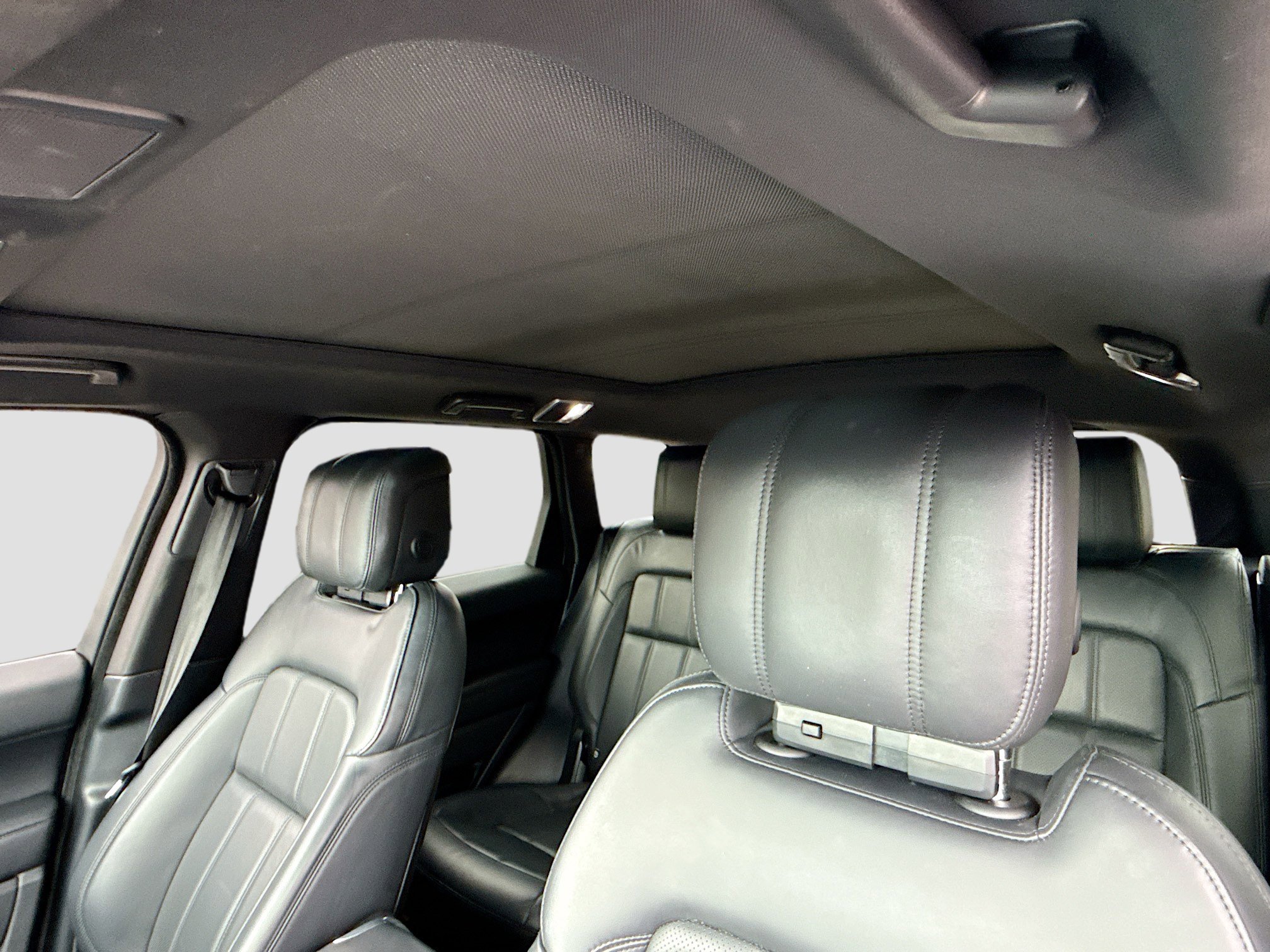 Used 2020 Land Rover Range Rover Sport HSE image 27