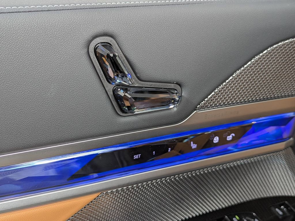 New 2026 BMW 740i xDrive image 13